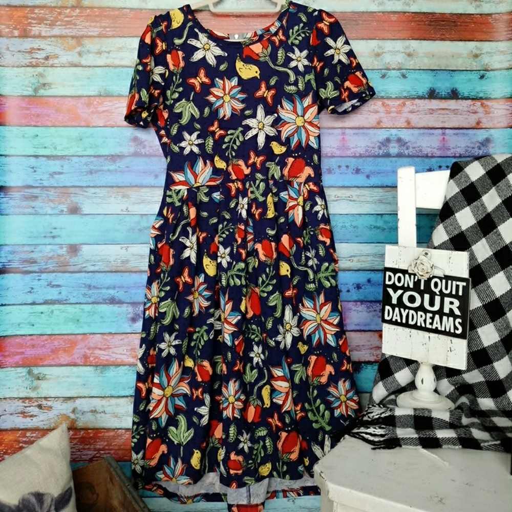 LLR Amelia daisies, birds,navy blue